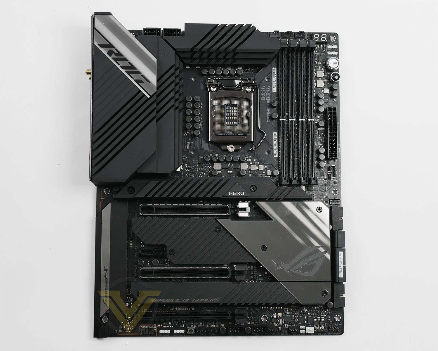 ASUS ROG Maximus XIII Hero Review - Board layout, features and RGB