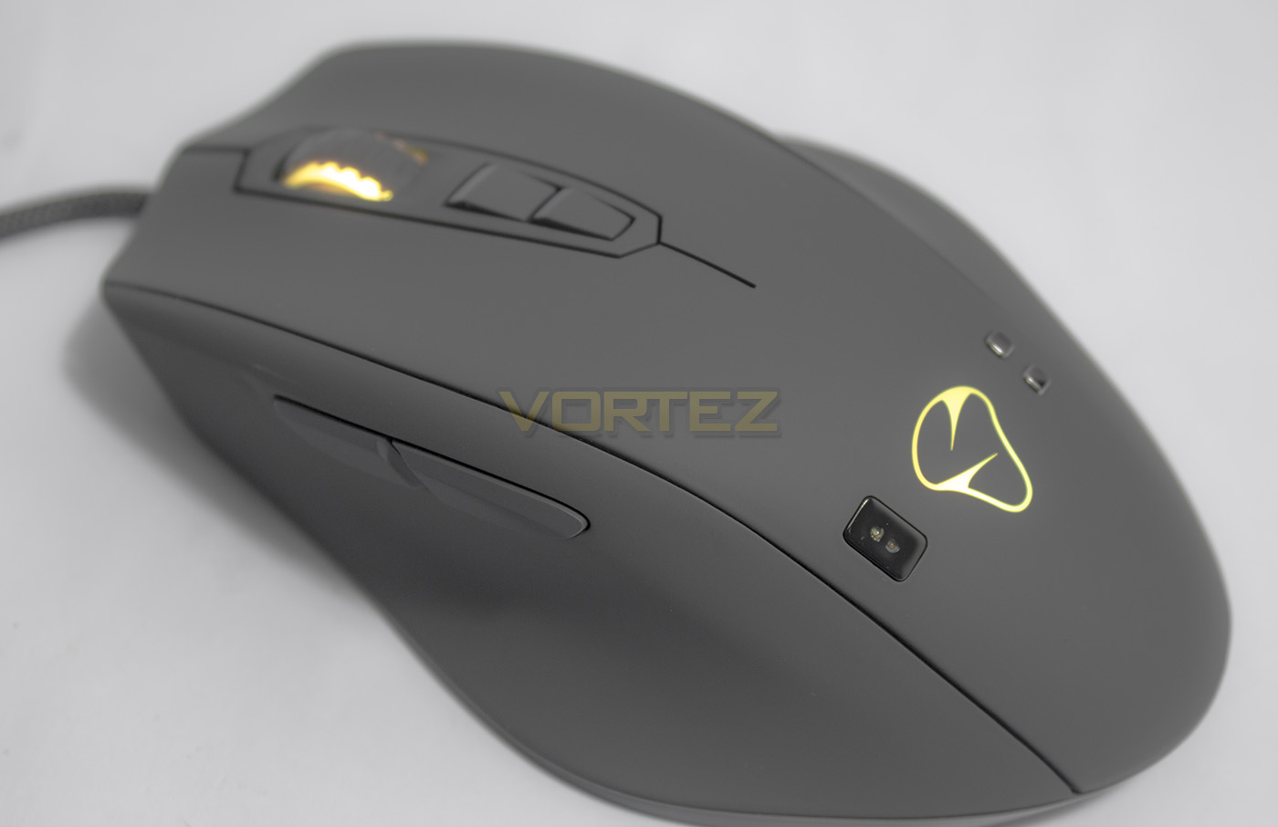 mionix naos qg intro.jpg
