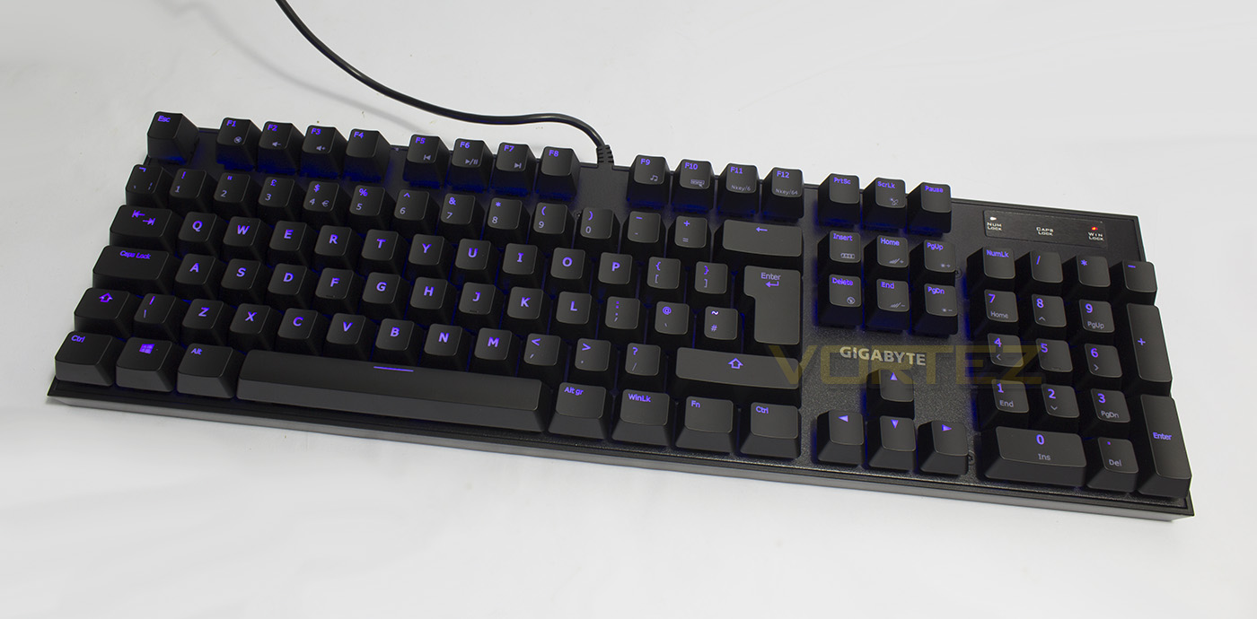 gigabyte k85 rgb lighting 1.jpg