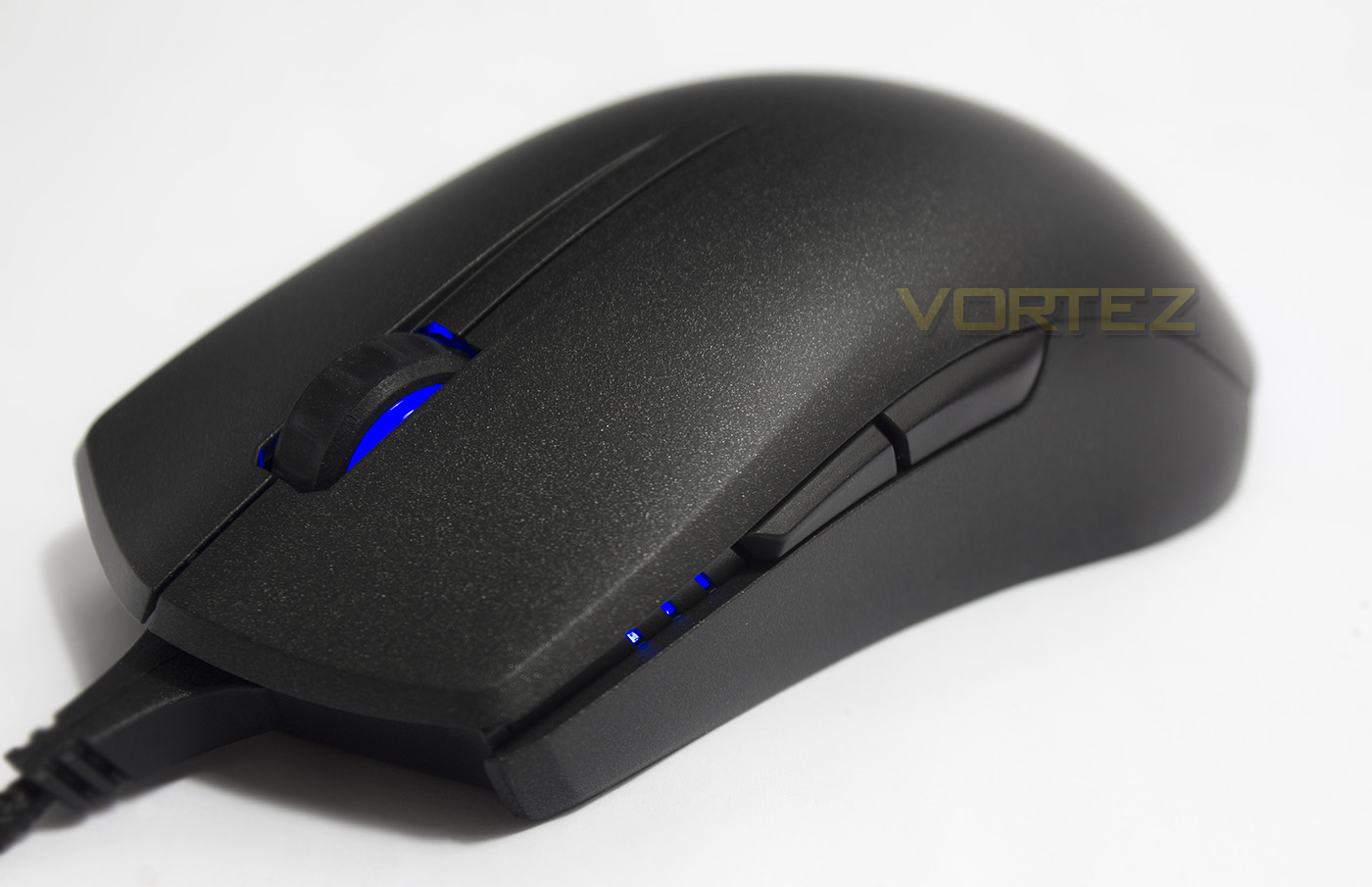 coolermaster mastermouse pro l lighting.jpg