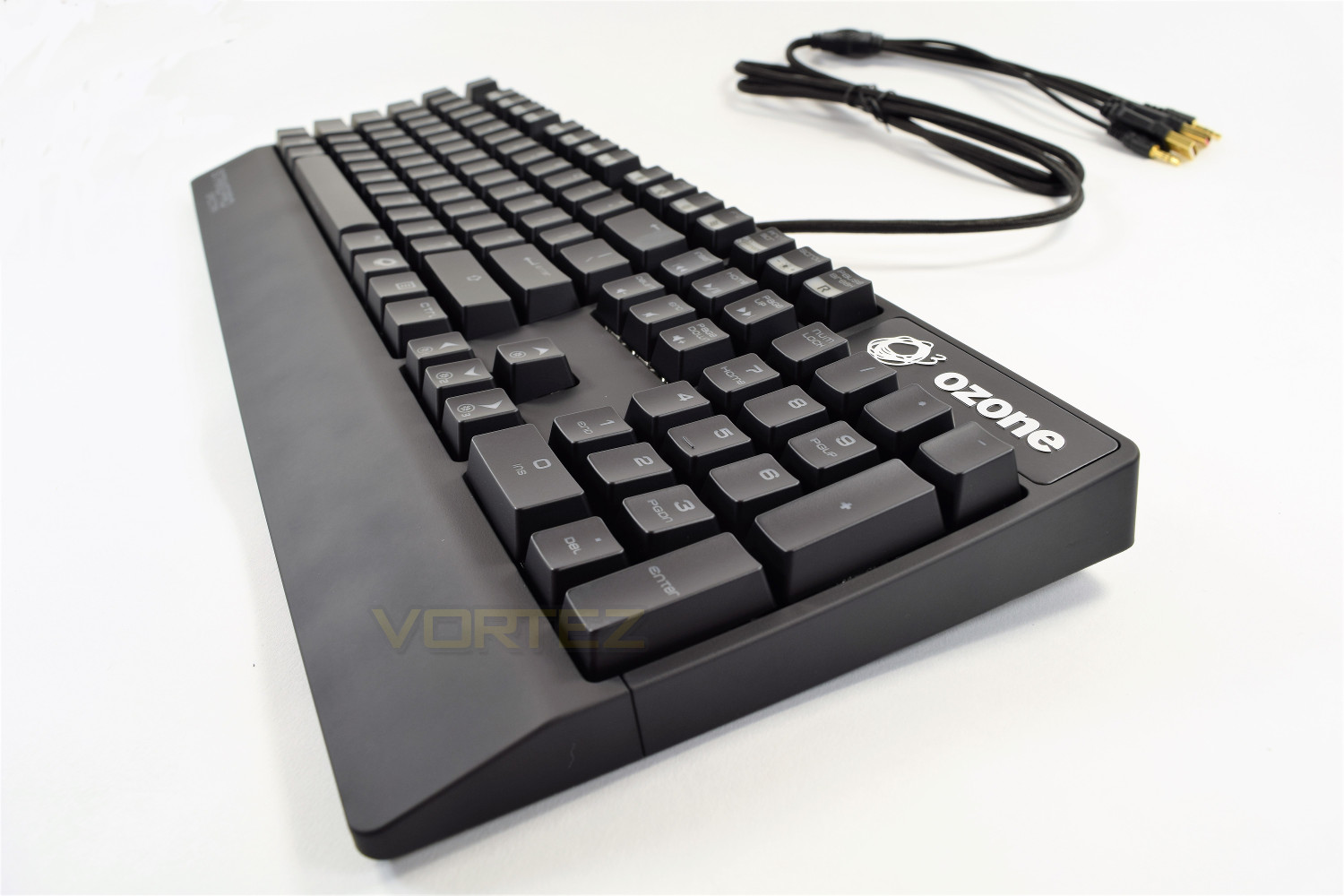 ozone strike pro spectra - right angle.jpg