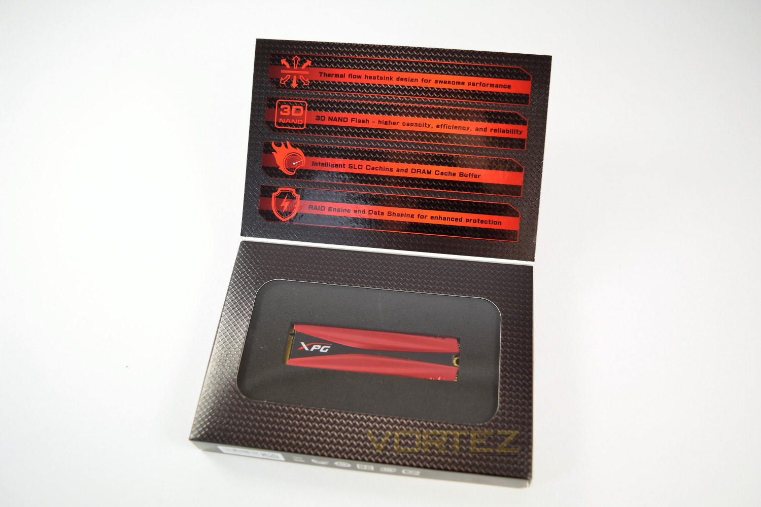 adata_xpg_gammix_s10_box_open.jpg