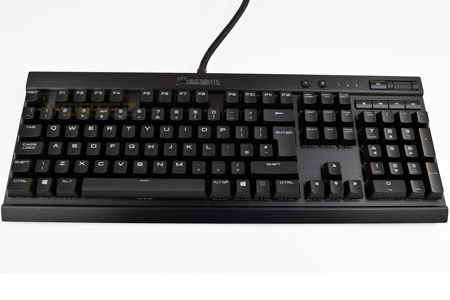 corsair_k70_lux_rgb_first_look.jpg