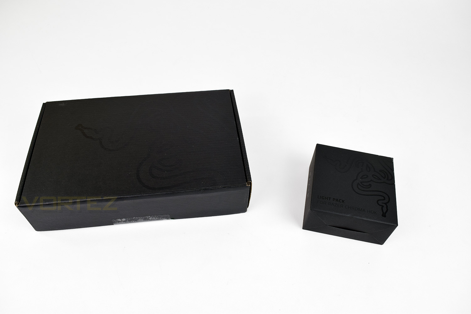 razer_chroma_hdk_packaging_closed.jpg