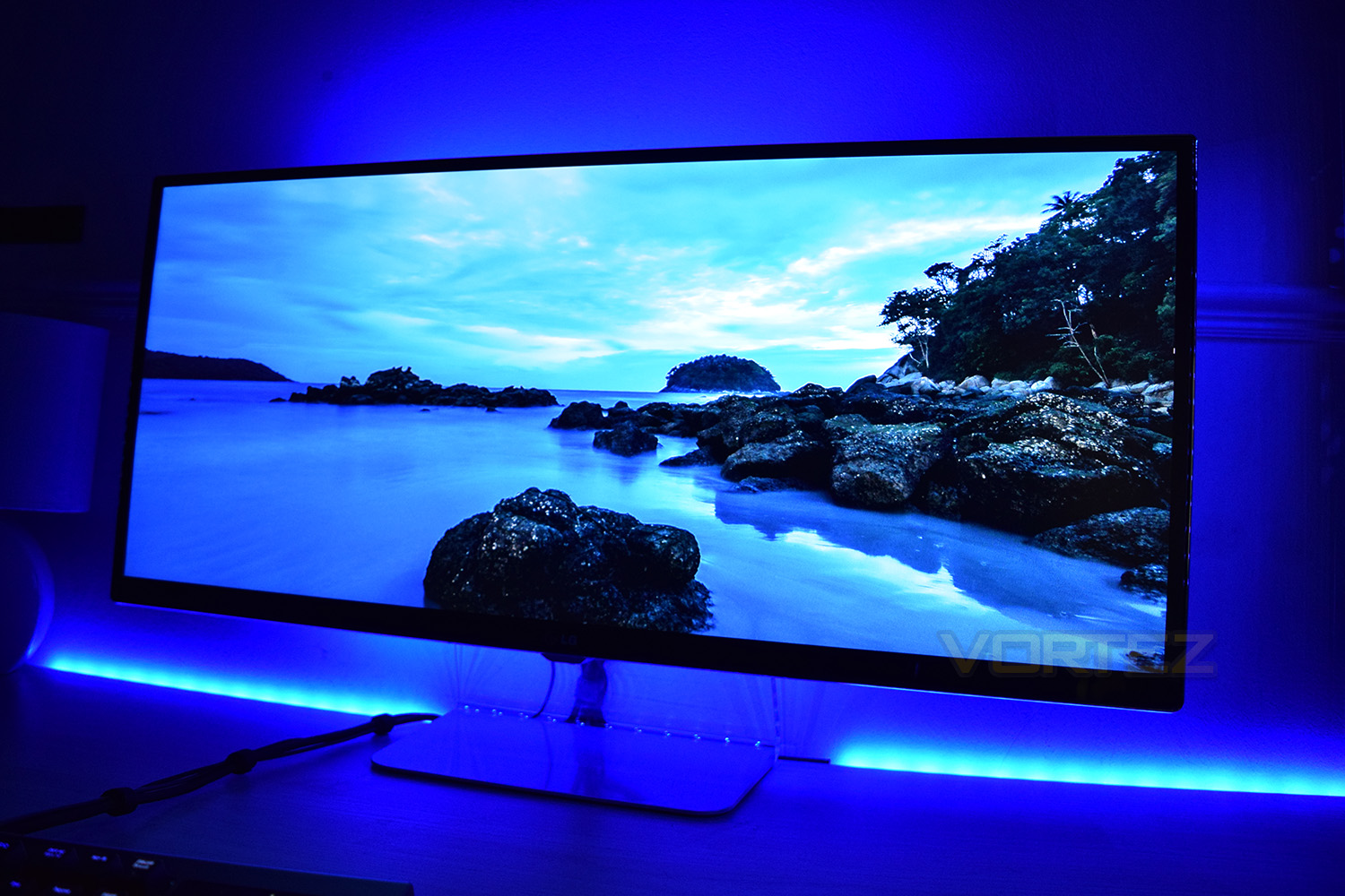 razer_chroma_hkd_rgb_blue.jpg