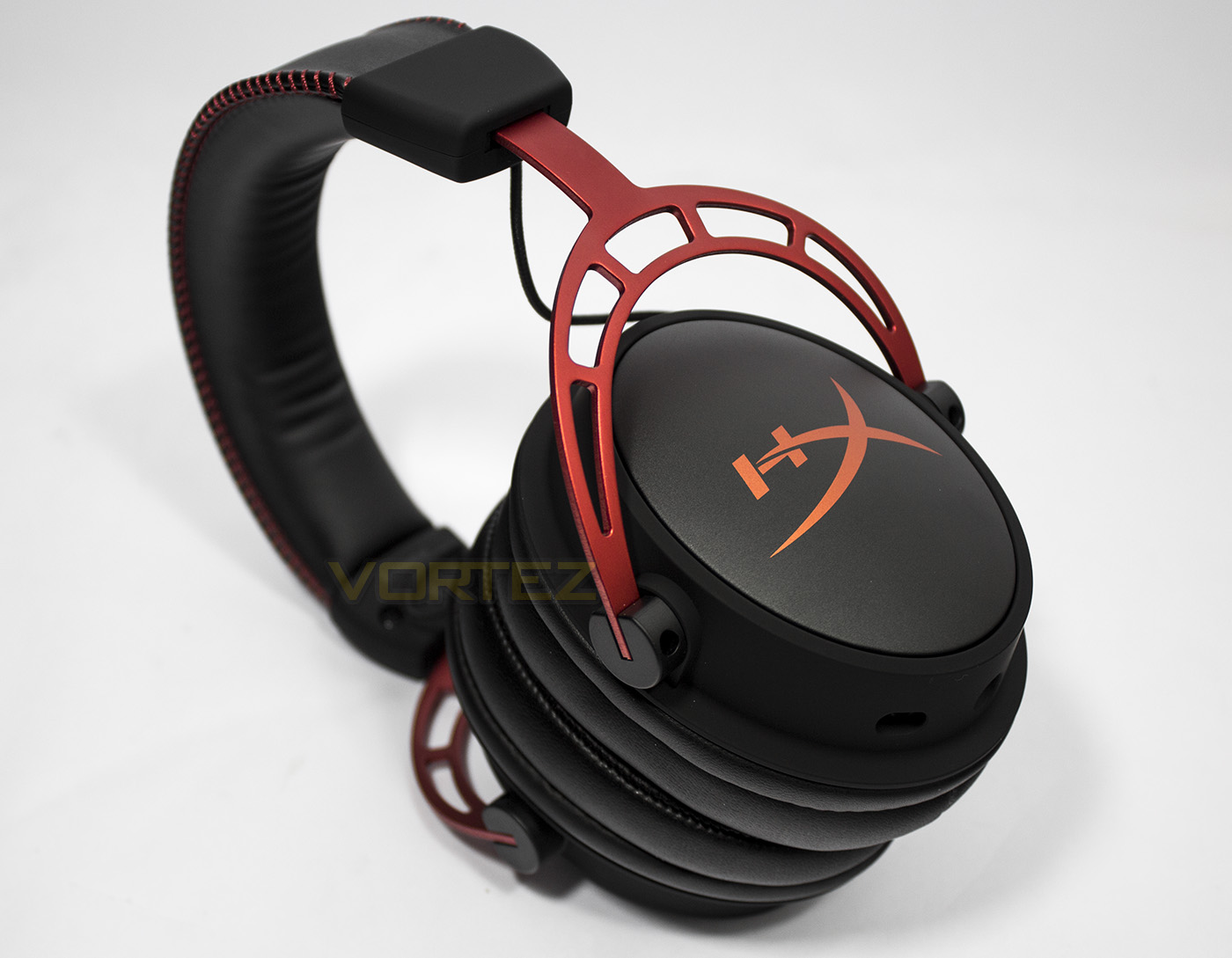 hyperx_cloud_alpha_testing.jpg