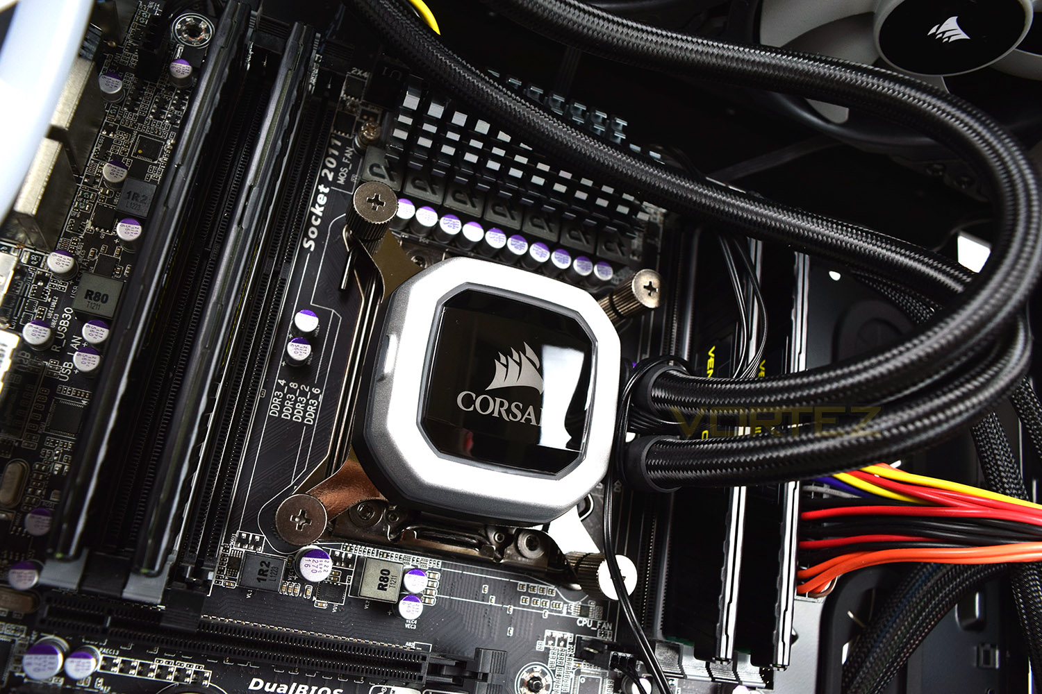 corsair_h150i_pro_pump_installed.jpg