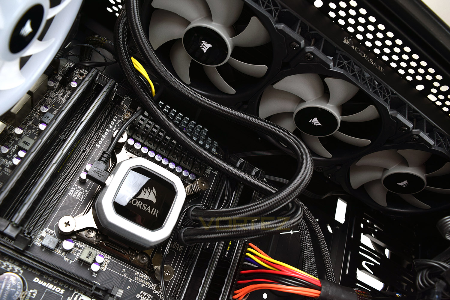 corsair_h150i_pro_whole_install.jpg