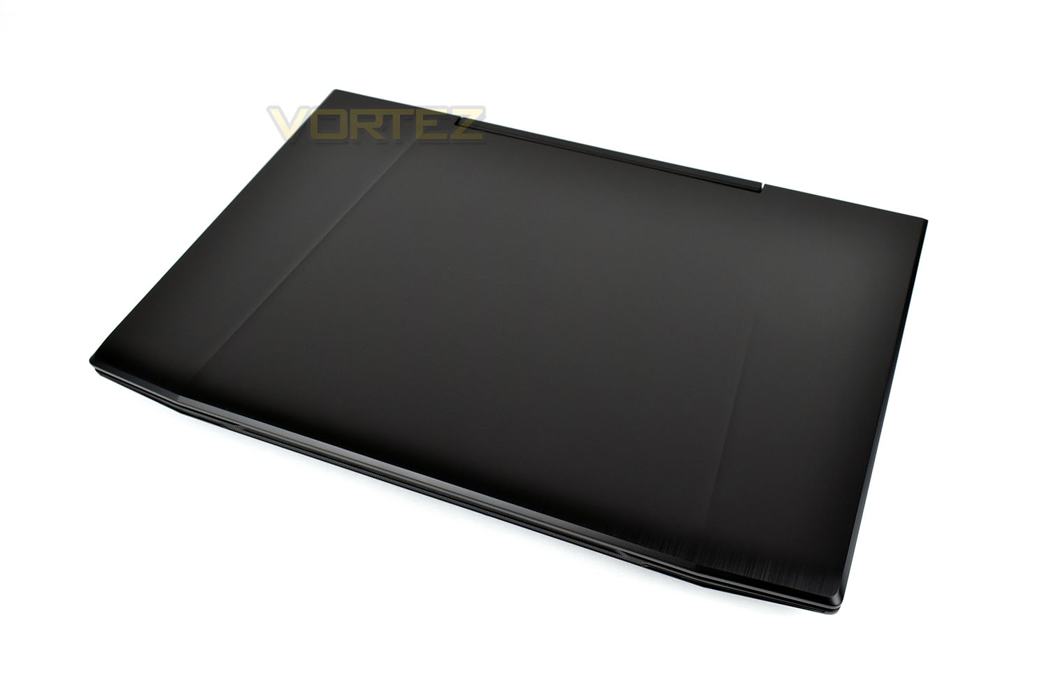 pc_specialist_vyper_15_lid.jpg