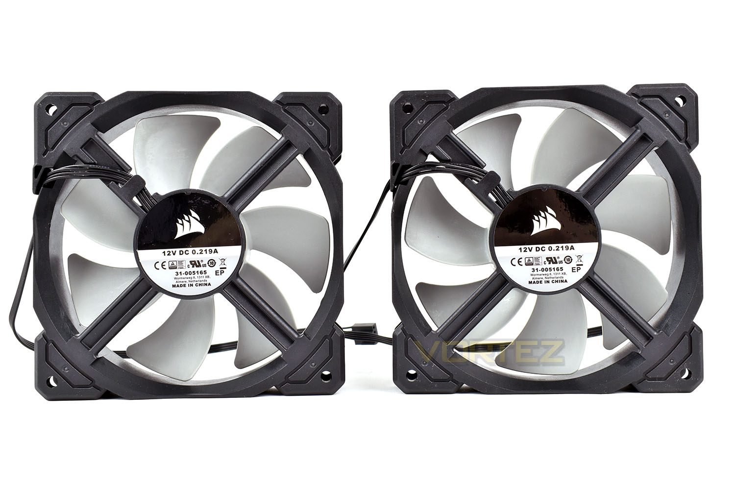 corsair_h100i_pro_rgb_fans_rear.jpg