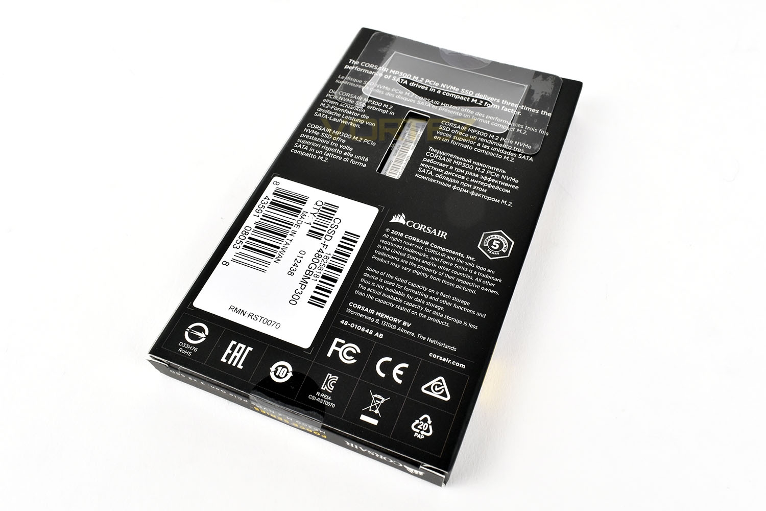 corsair_mp300_rear_box.jpg