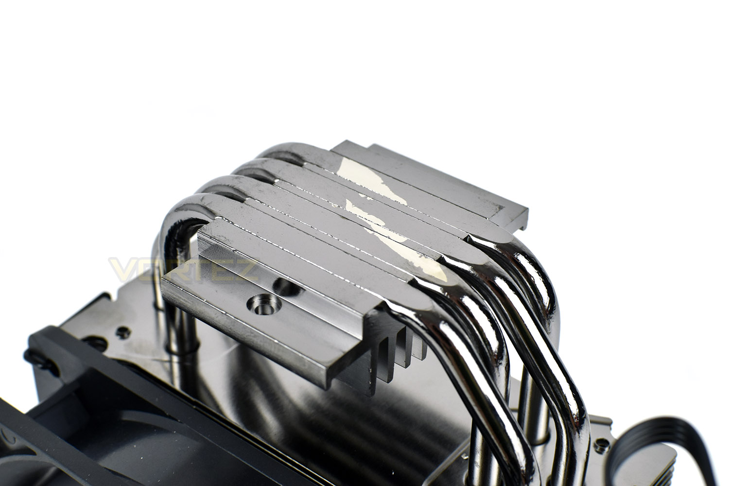 cooler_master_hyper_212_black_edition_base.jpg