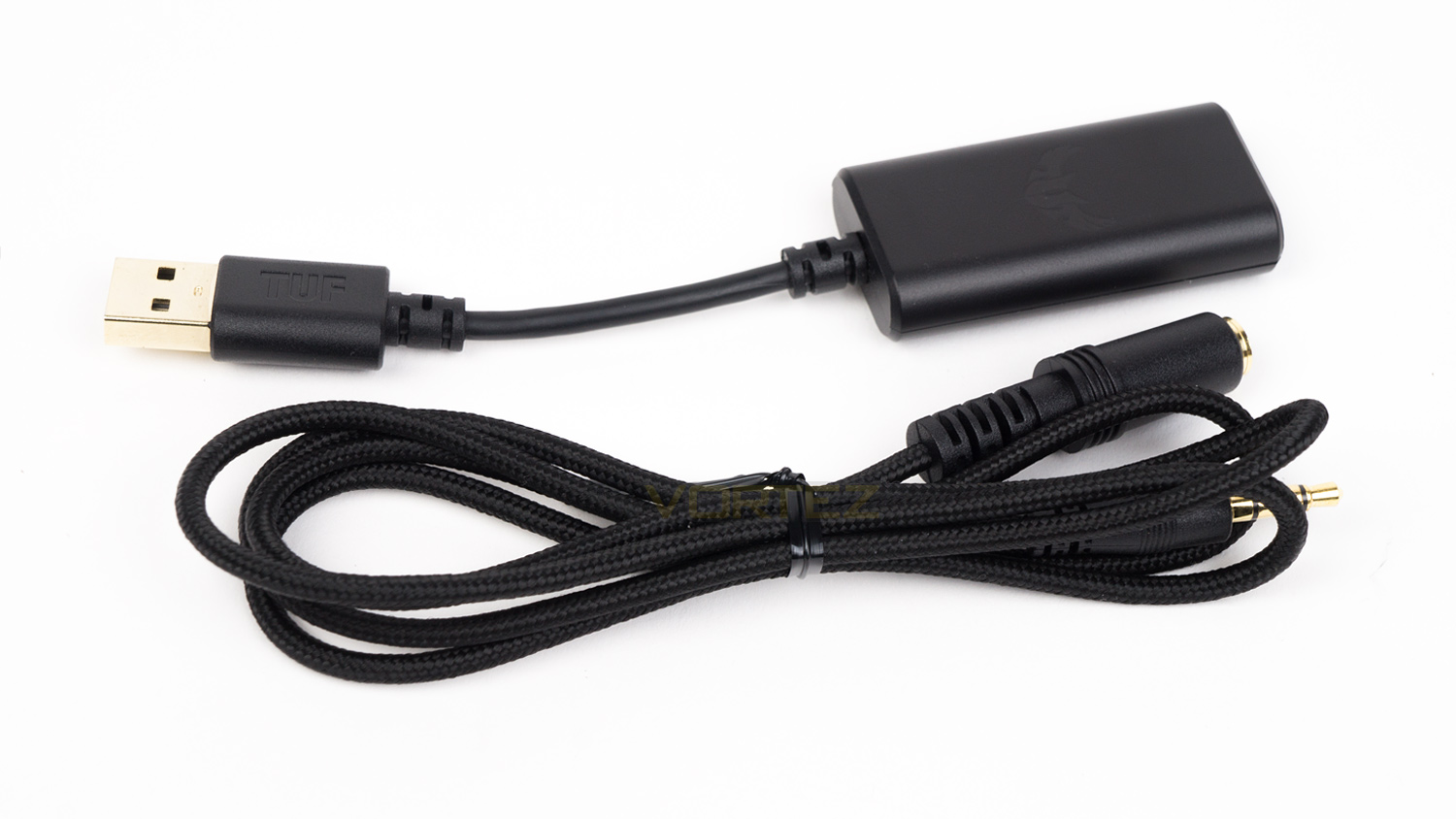 asus_tuf_gaming_h5_review_dongle_&_cable.jpg