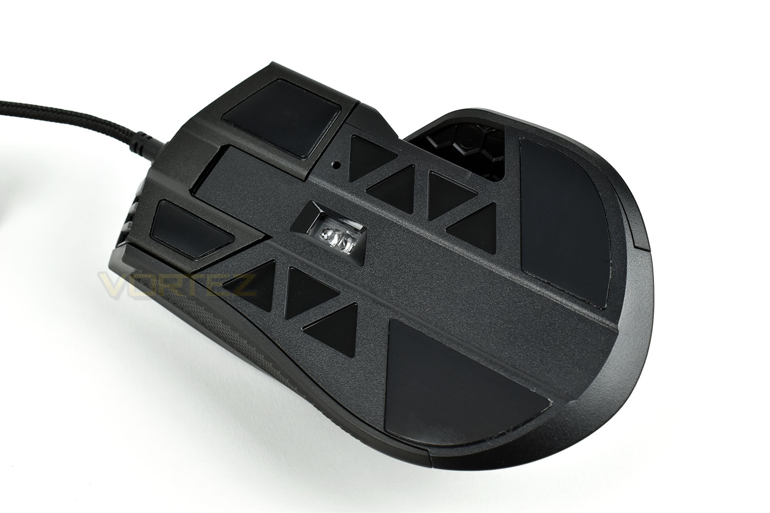 corsair_ironclaw_rgb_underside.jpg