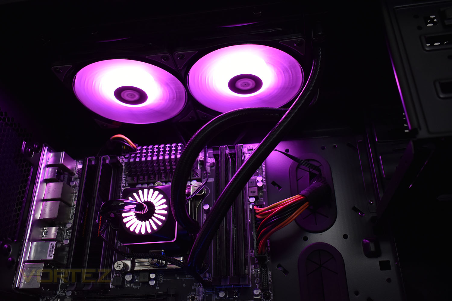 gamer_storm_captain_240_pro_rgb_purple.jpg