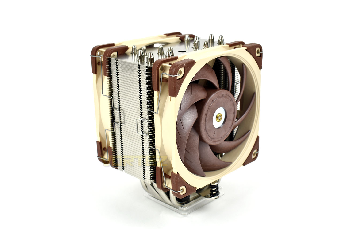 noctua_nh-u12a_front_with_fan.jpg
