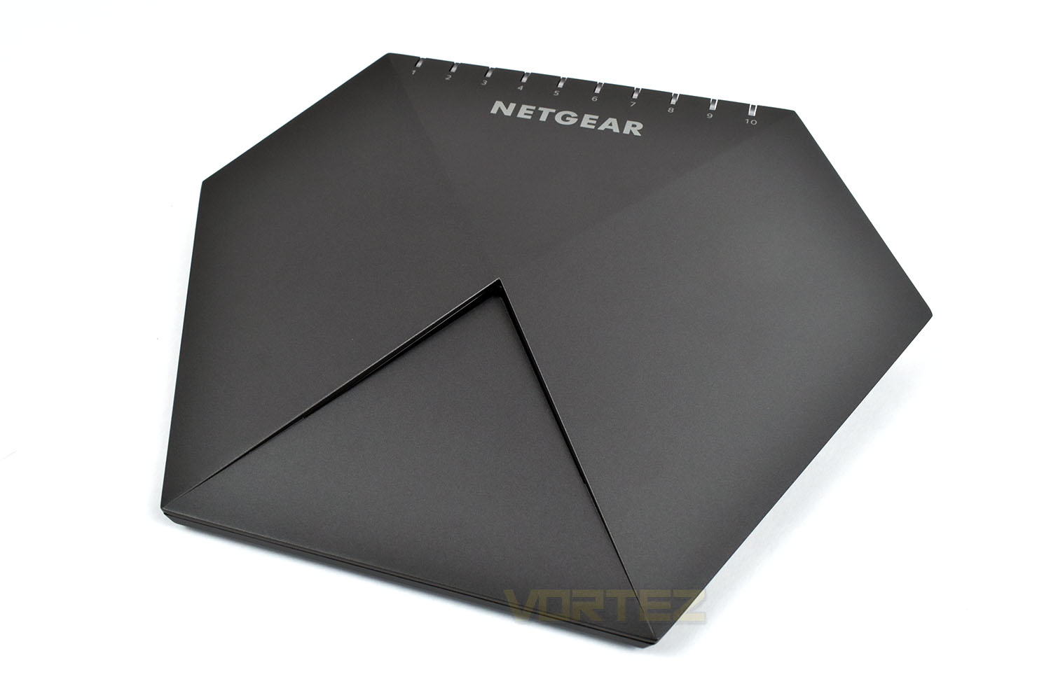 netgear_nighthawk_sx10_front.jpg