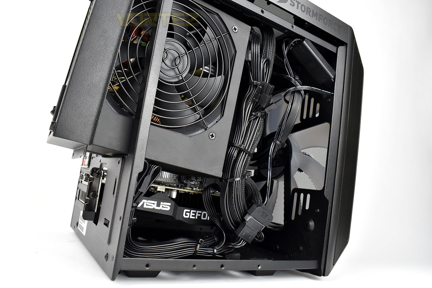 stormforce_magnum_itx_internals2.jpg