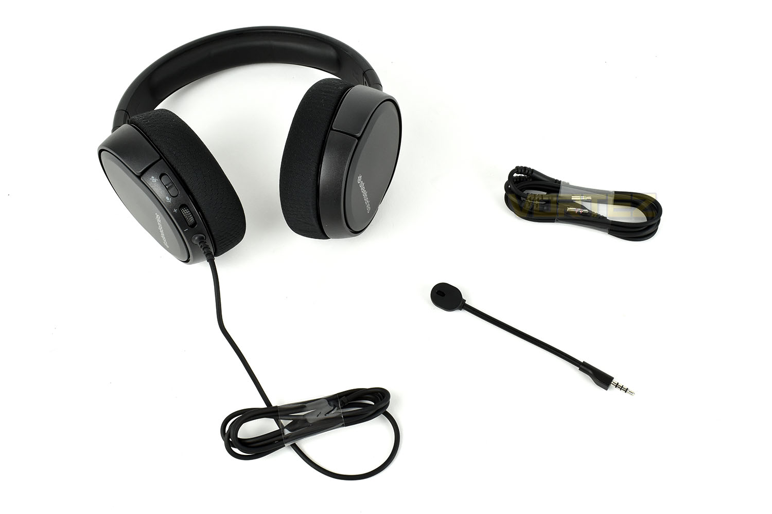 steelseries_arctis_1_bundle.jpg