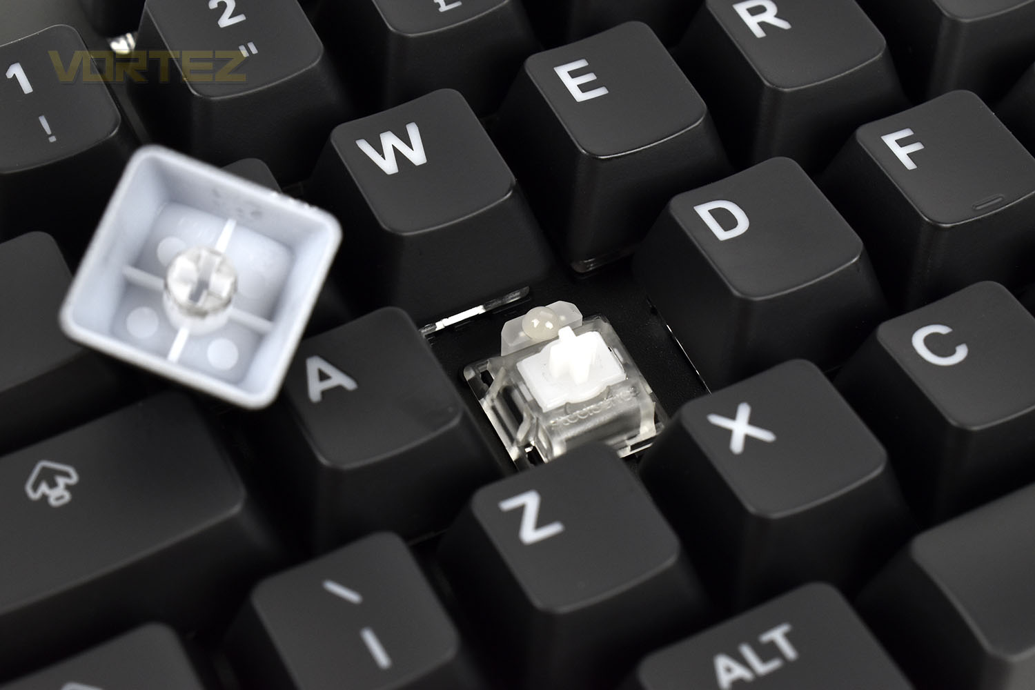 steelseries_apex_pro_omnipoint.jpg