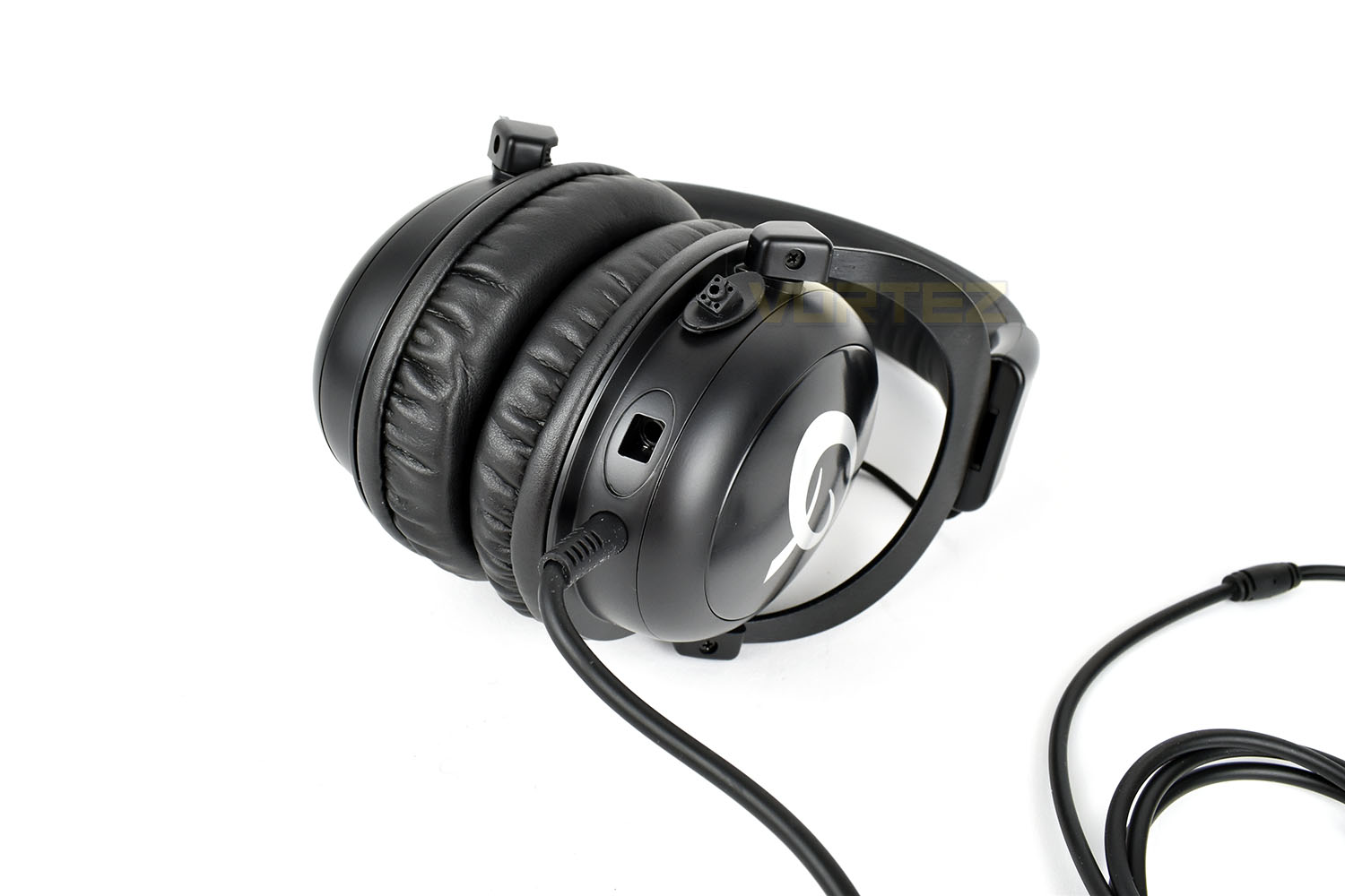 qpad_qh-92_microphone_slot.jpg