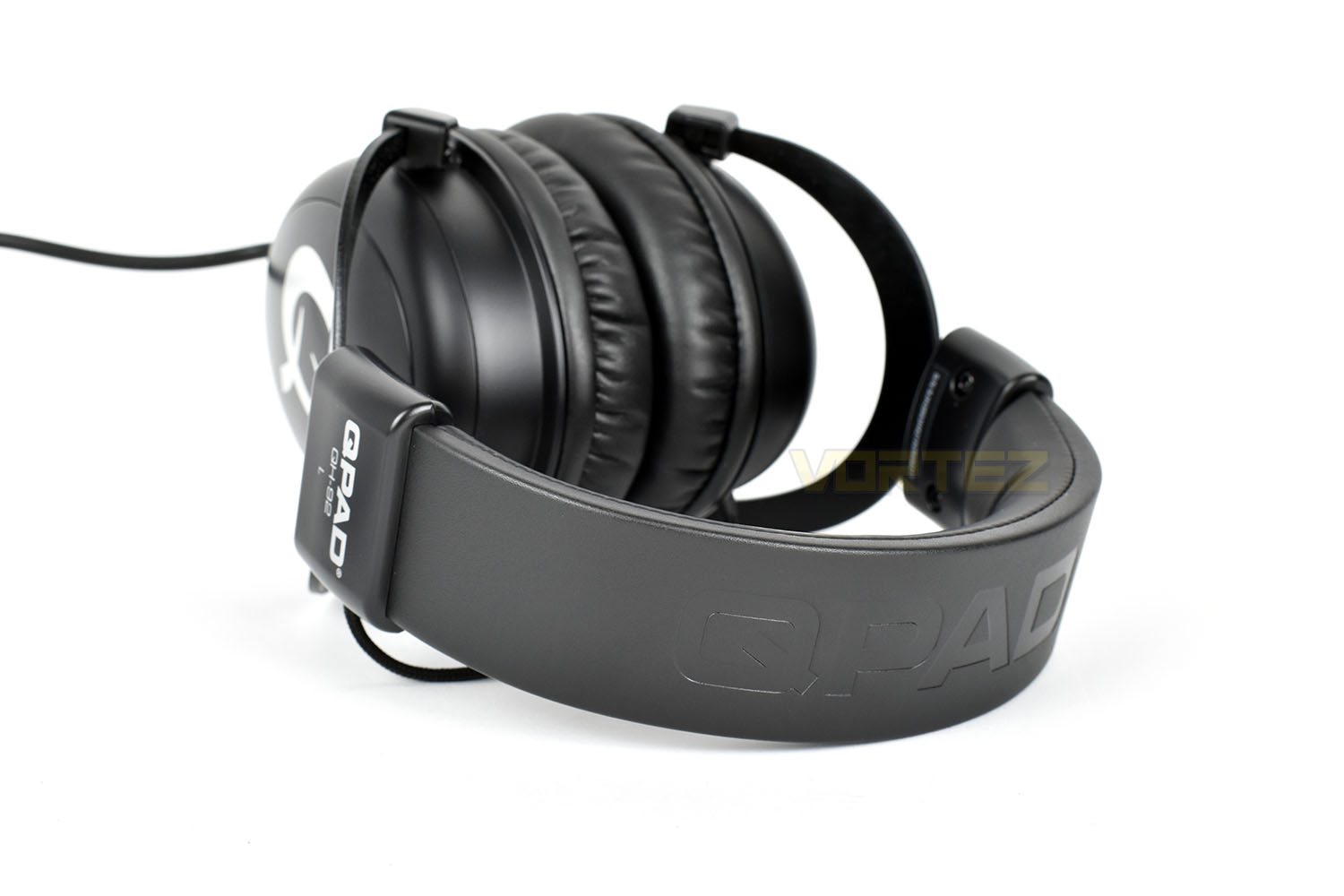 qpad_qh-92_band.jpg