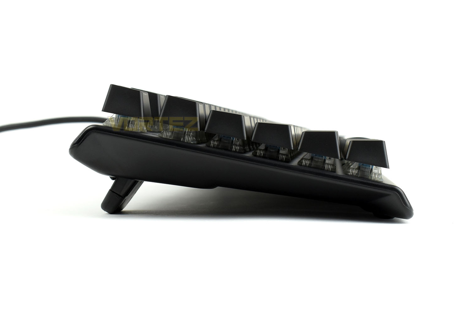 steelseries_apex_5_side.jpg