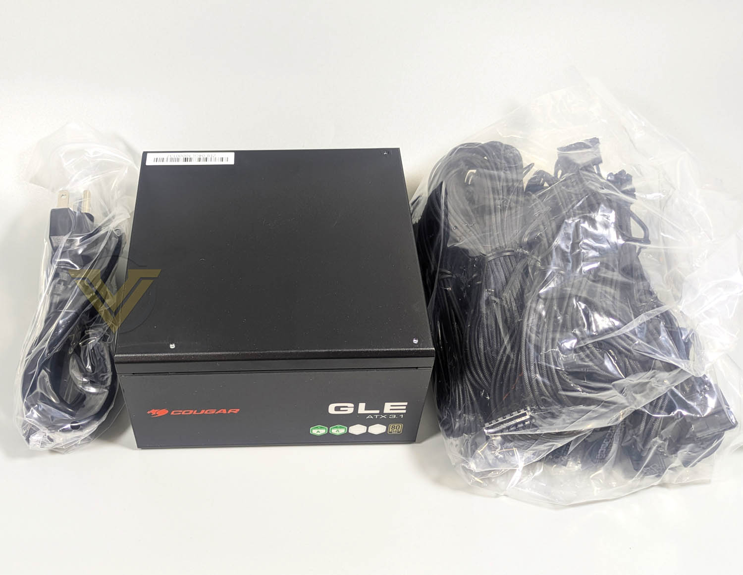 cougar-gle1000-psu-bundle.jpg