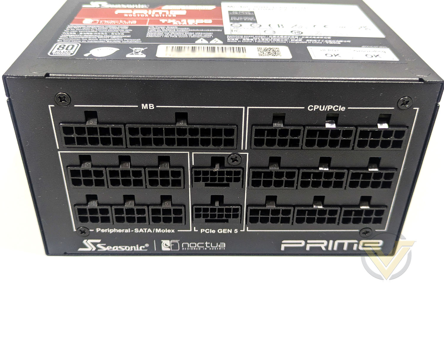 seasonic-prime-tx1600-noctua-edition-external-04.jpg