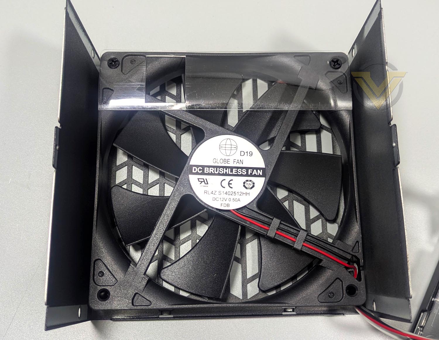 sama-g1000-psu-internal-05.jpg