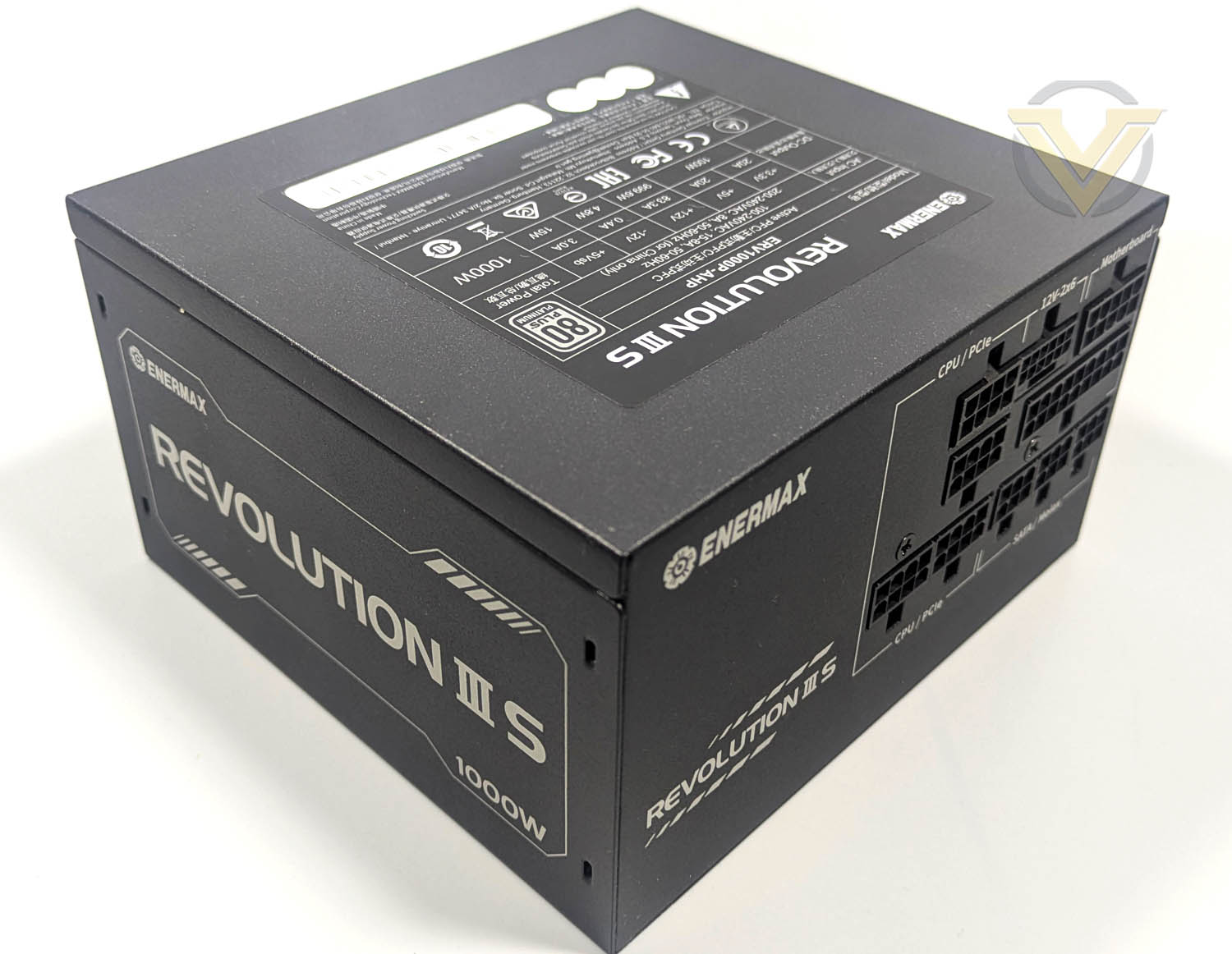 enermax-revolution-3-s-external-1.jpg