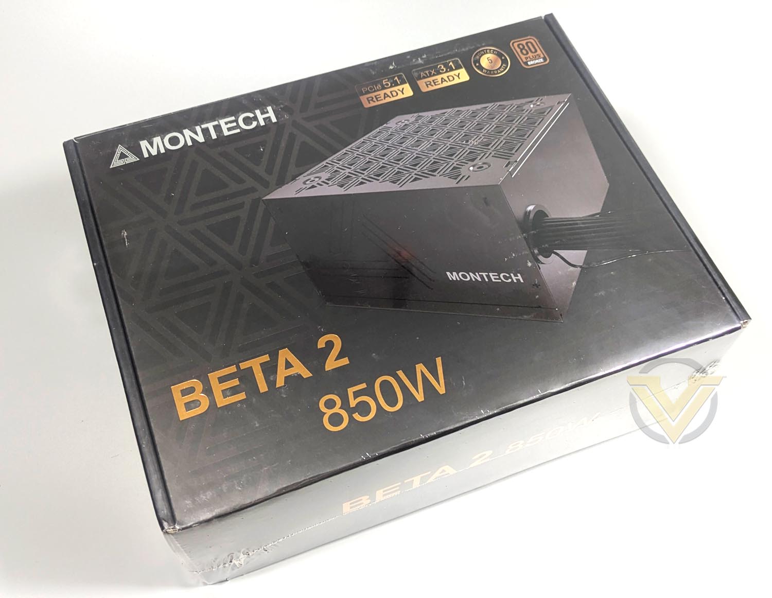 montech-beta2-850w-psu-box-1.jpg