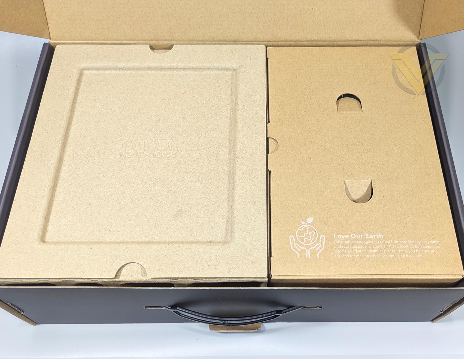 fsp-mega-gm-1000-box-2.jpg