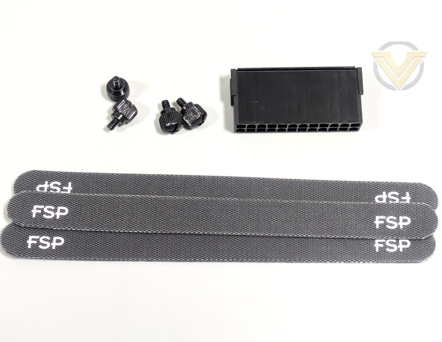 fsp-mega-gm-1000-accessories.jpg
