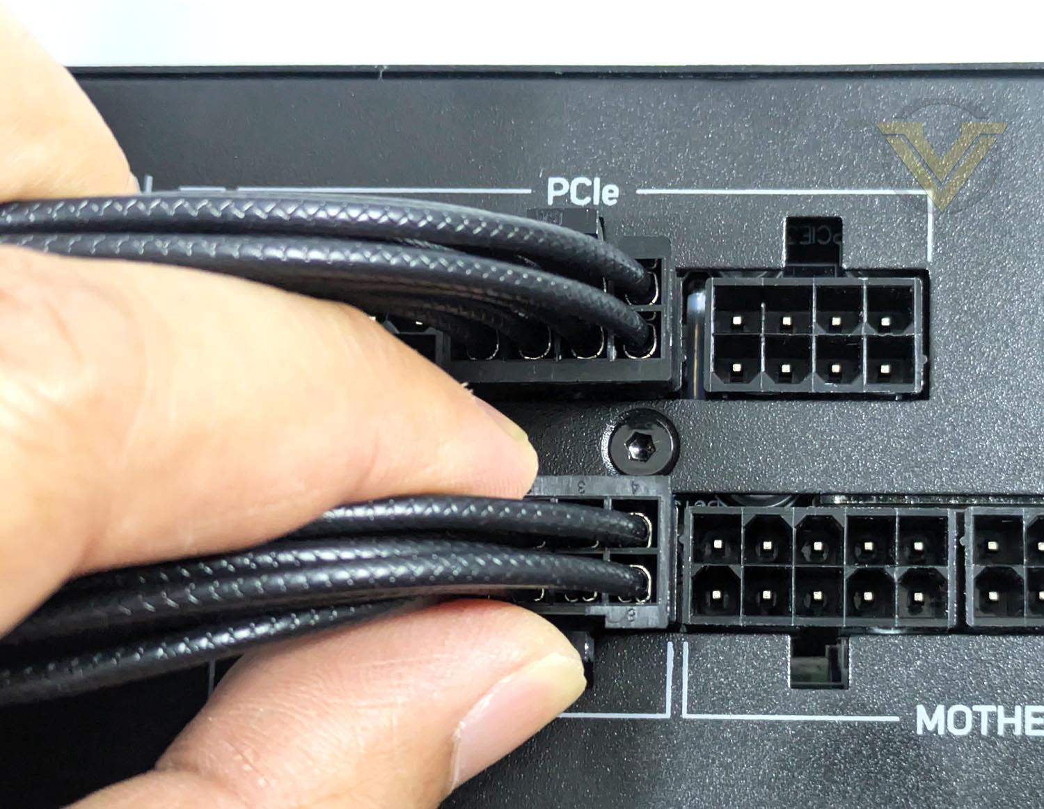 fsp-mega-gm-1000-external-5.jpg
