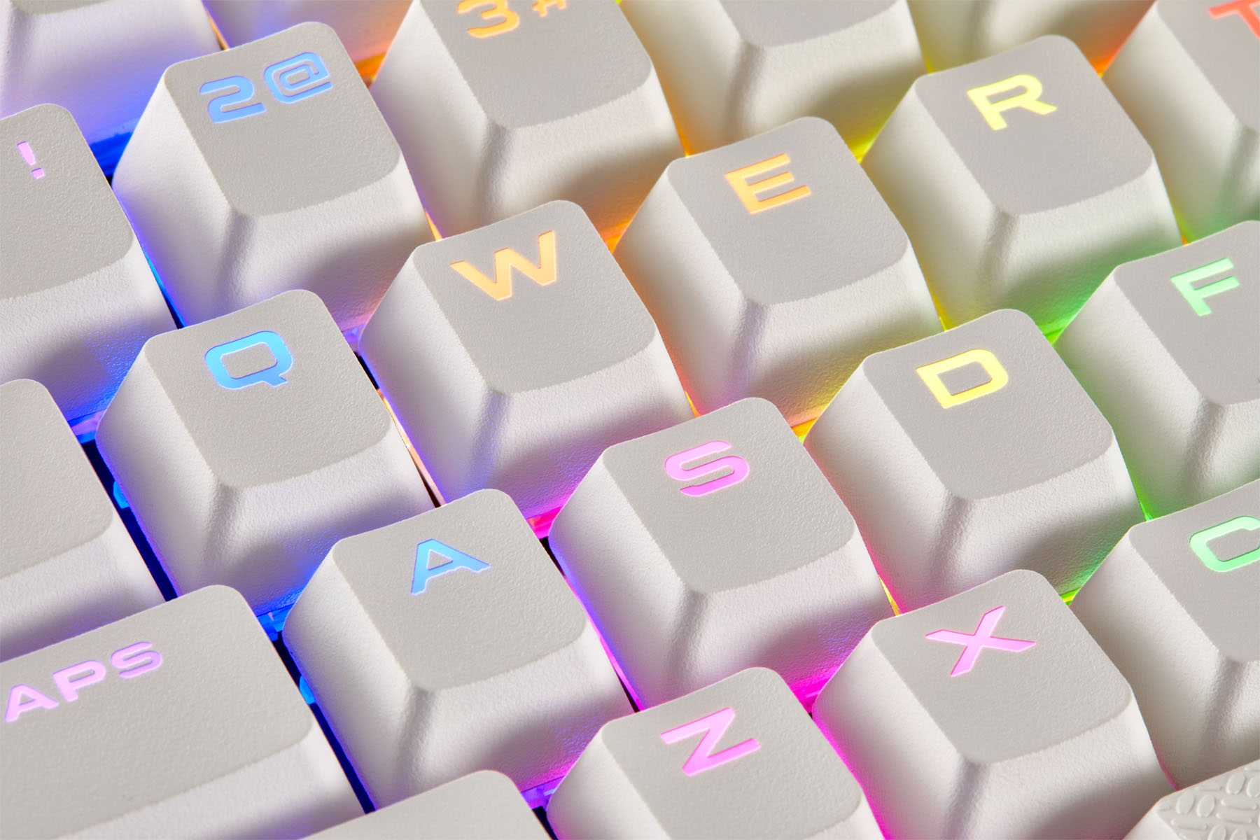 corsair-gaming-pbt-double-shot-keycaps-white.jpg