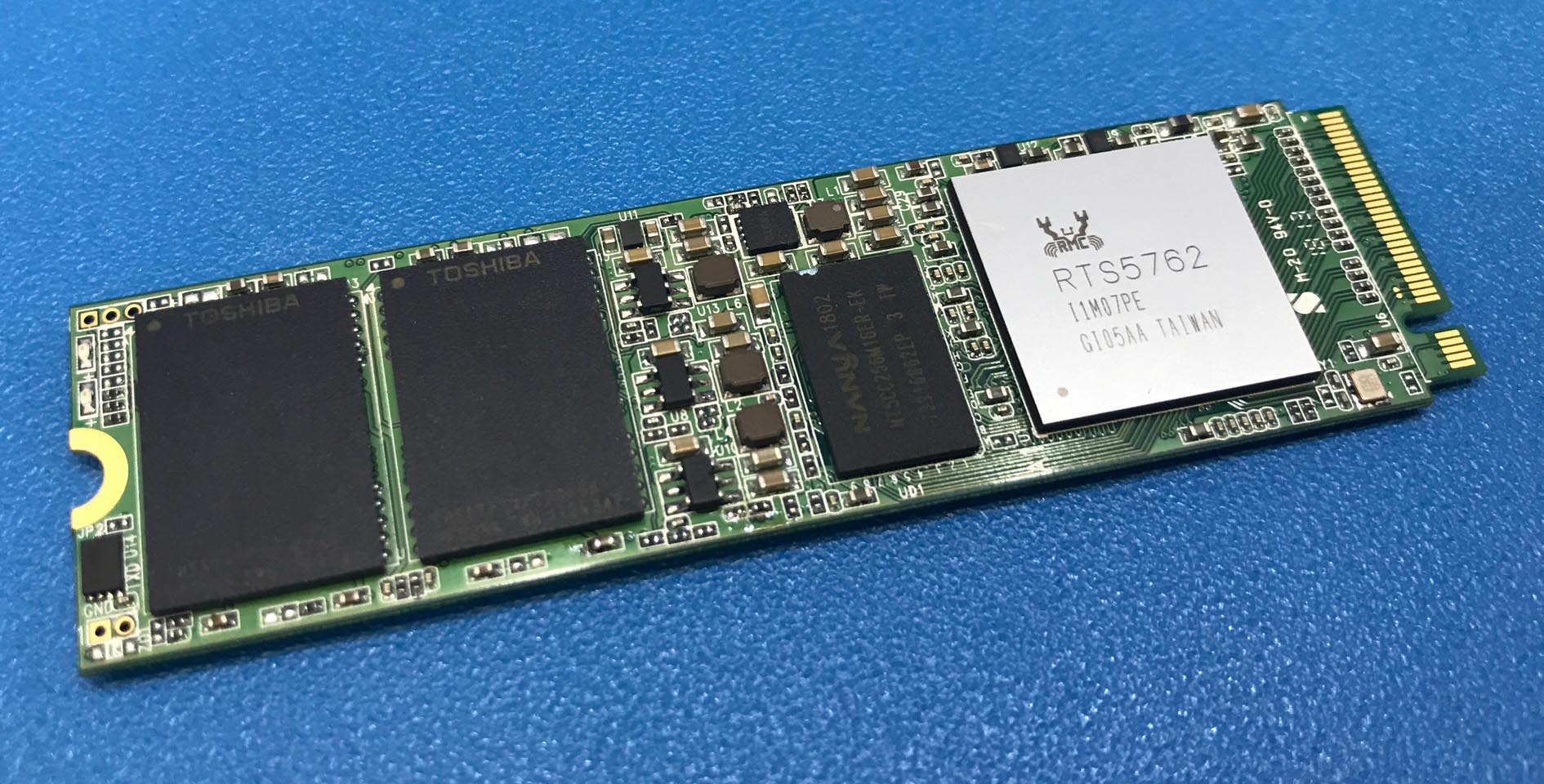 realtek-rts5762-controller.jpg