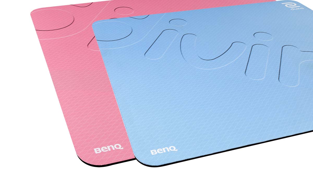 zowie_g-sr-se_divina_mousepads.jpg