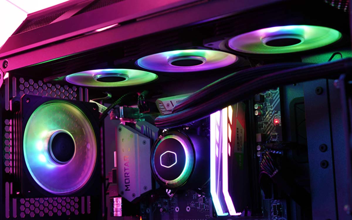 cooler_master_masterfan_sf120r_argb_installed.jpg