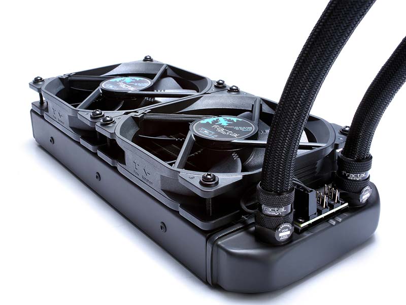 fractal-design-celsius-s24-blackout-rad.jpg