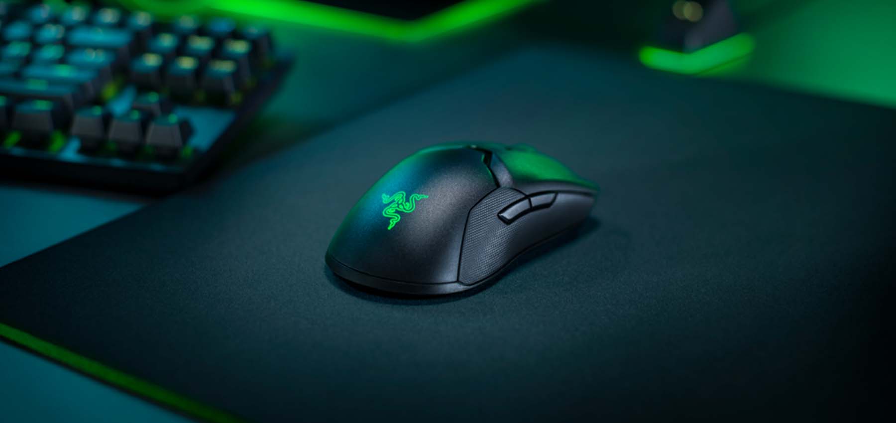 razer_viper_ultimate_wireless_mouse.jpg