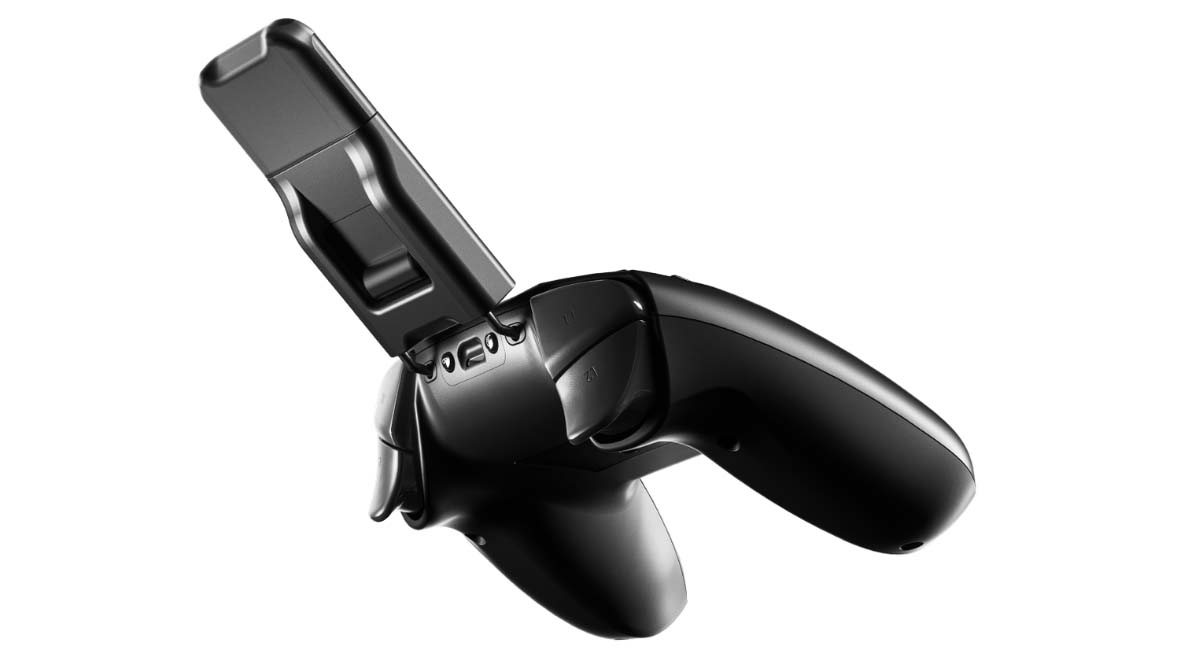 steelseries-nimbus-plus-controller-iphone-holder.jpg