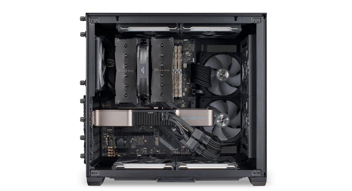 lian-li-o11-air-mini-black-interior-build.jpg