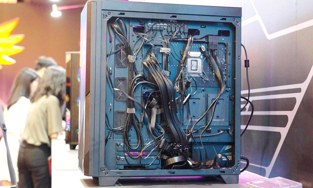 aorus-project-stealth.jpg