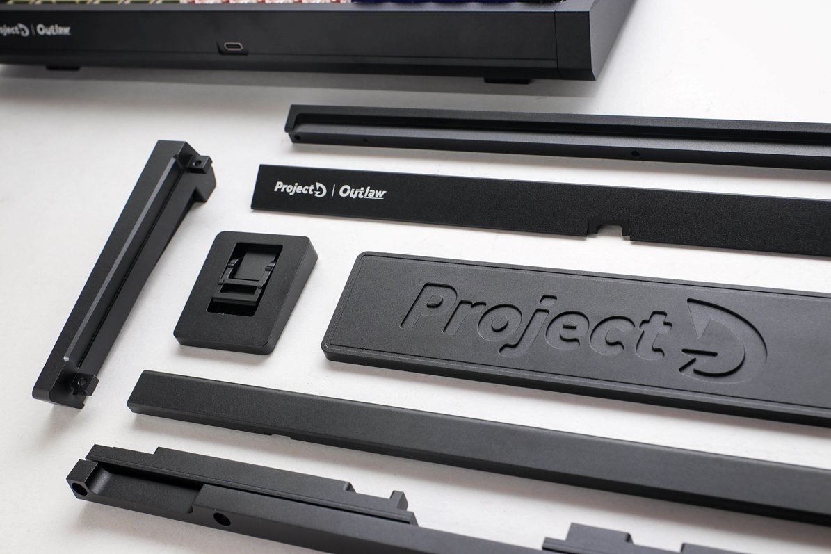 duckychannel-projectd-outlaw-65-keyboard-3.jpg