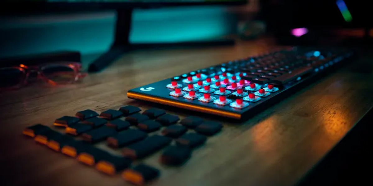 logitech-g915-x-lightspeed-wireless-keyboard.jpg