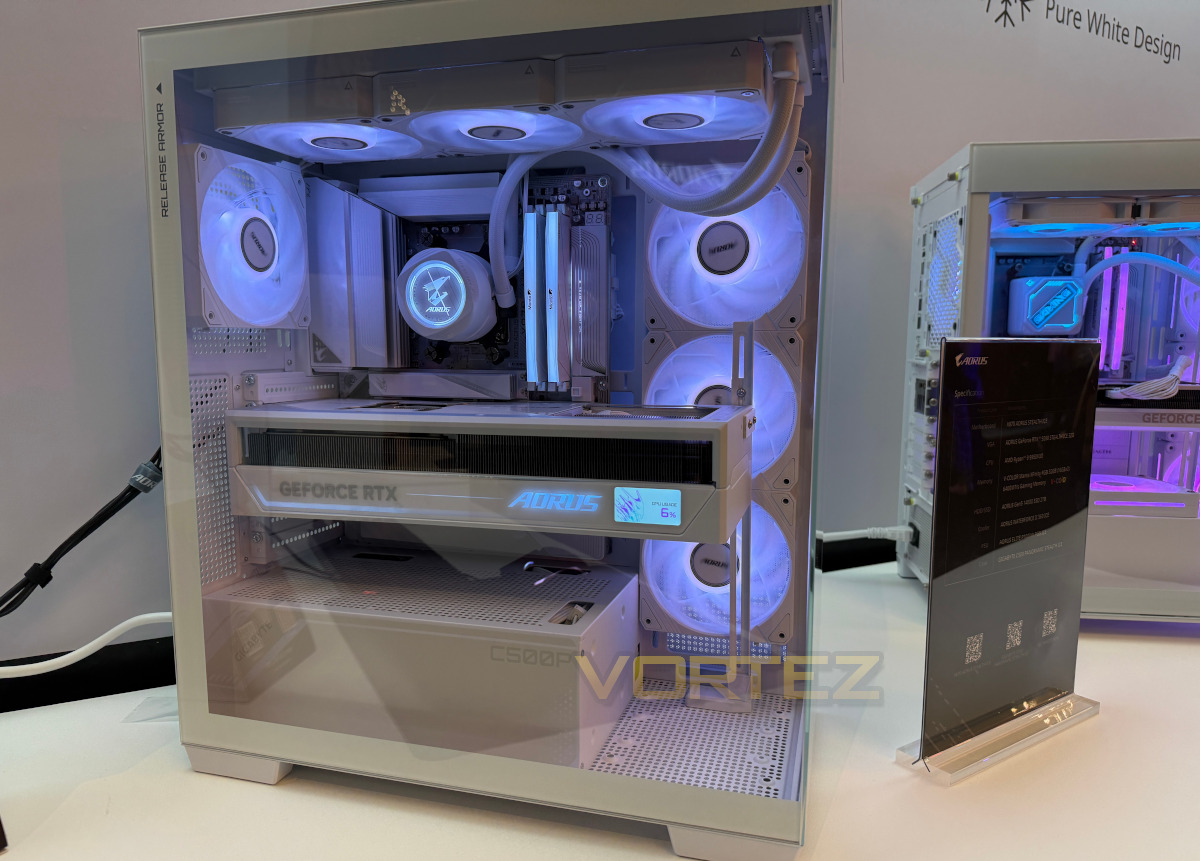 gigabyte-aorus-computex-2025-ice-stealth-system2.jpg