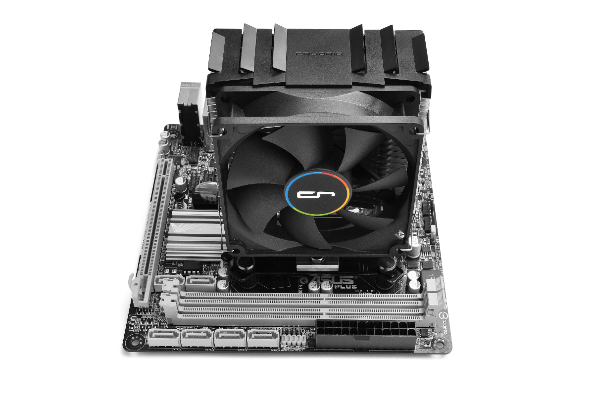 cryorig m9 cooler - 1.jpg