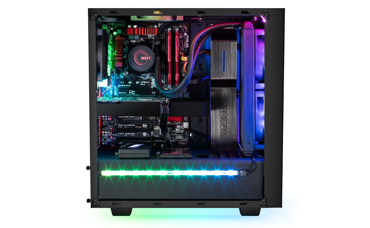 nzxt hue+ - 3.jpg