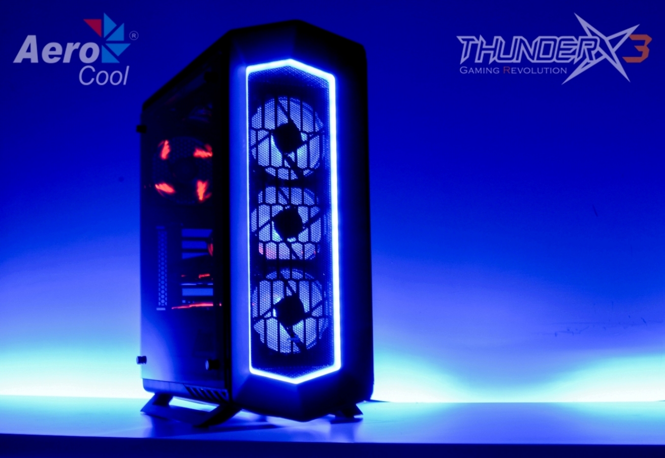 aerocool ces 2017.jpg